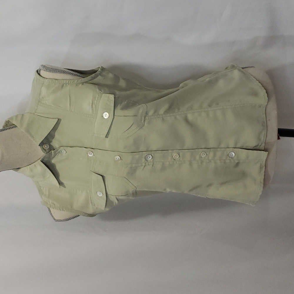 FREE with Purchase NWOT PARISCOPE Utility Cargo Sleeveless Top